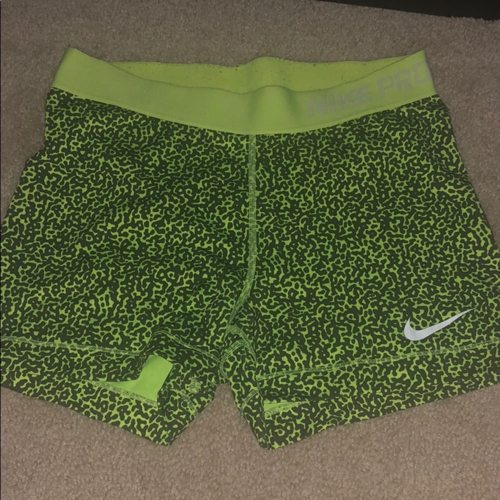 Nike yellow and black print Nike pro spandex
